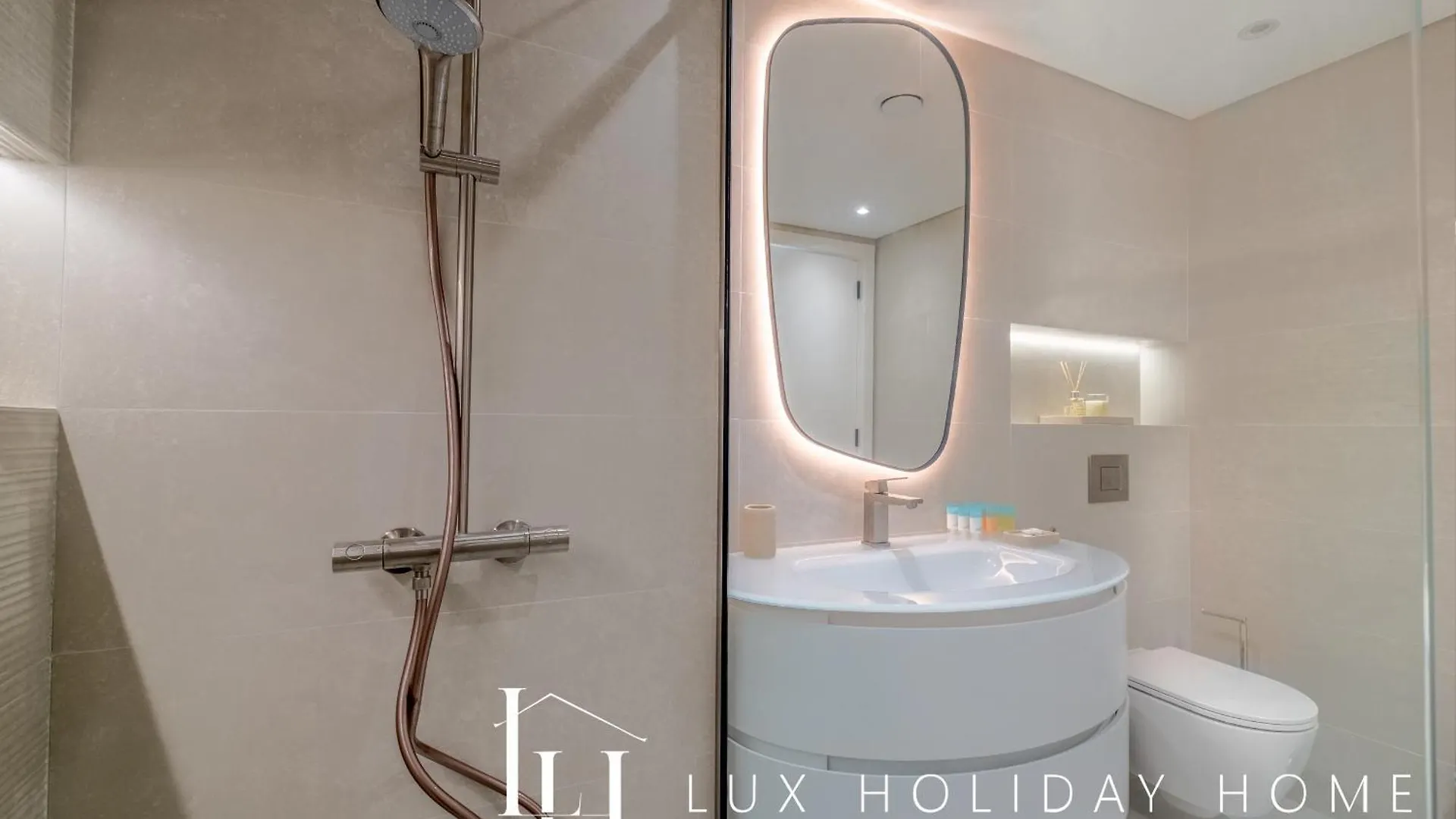 Lux The Majara Marina View Suite Dubai United Arab Emirates